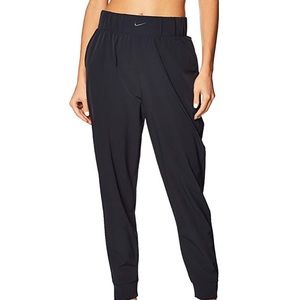 Nike Bliss Training Pants